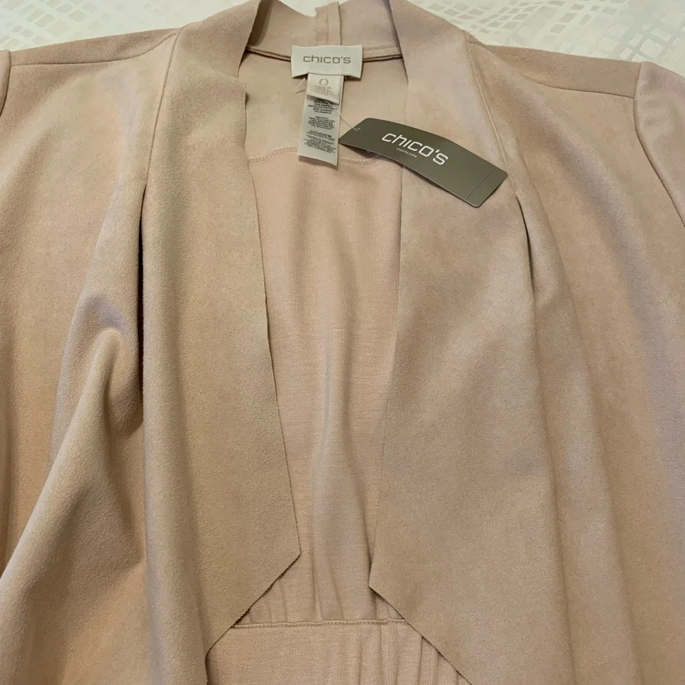 Chico’s Drape Jacket (Size 0) Frosted Petal Color - Picture 3 of 13